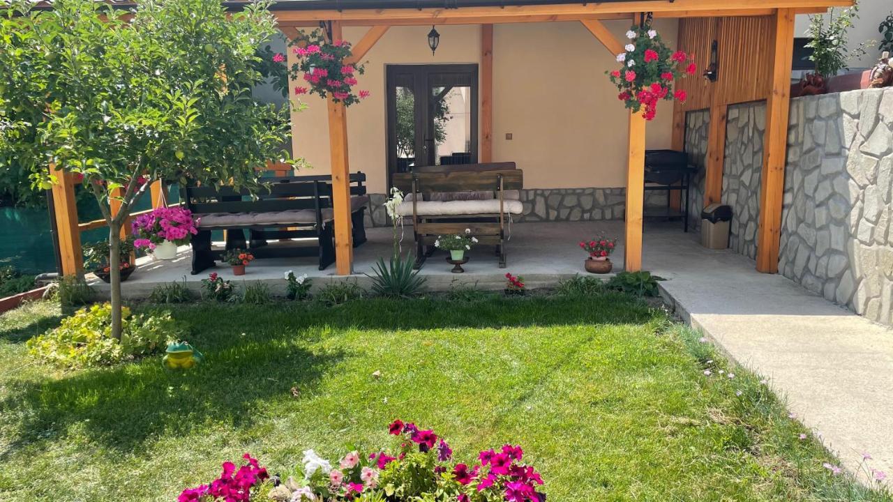 ולינגראד Saint Maria Guest House מראה חיצוני תמונה